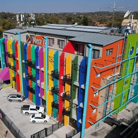 Next To Apartment Hotel Pretoria Exterior photo