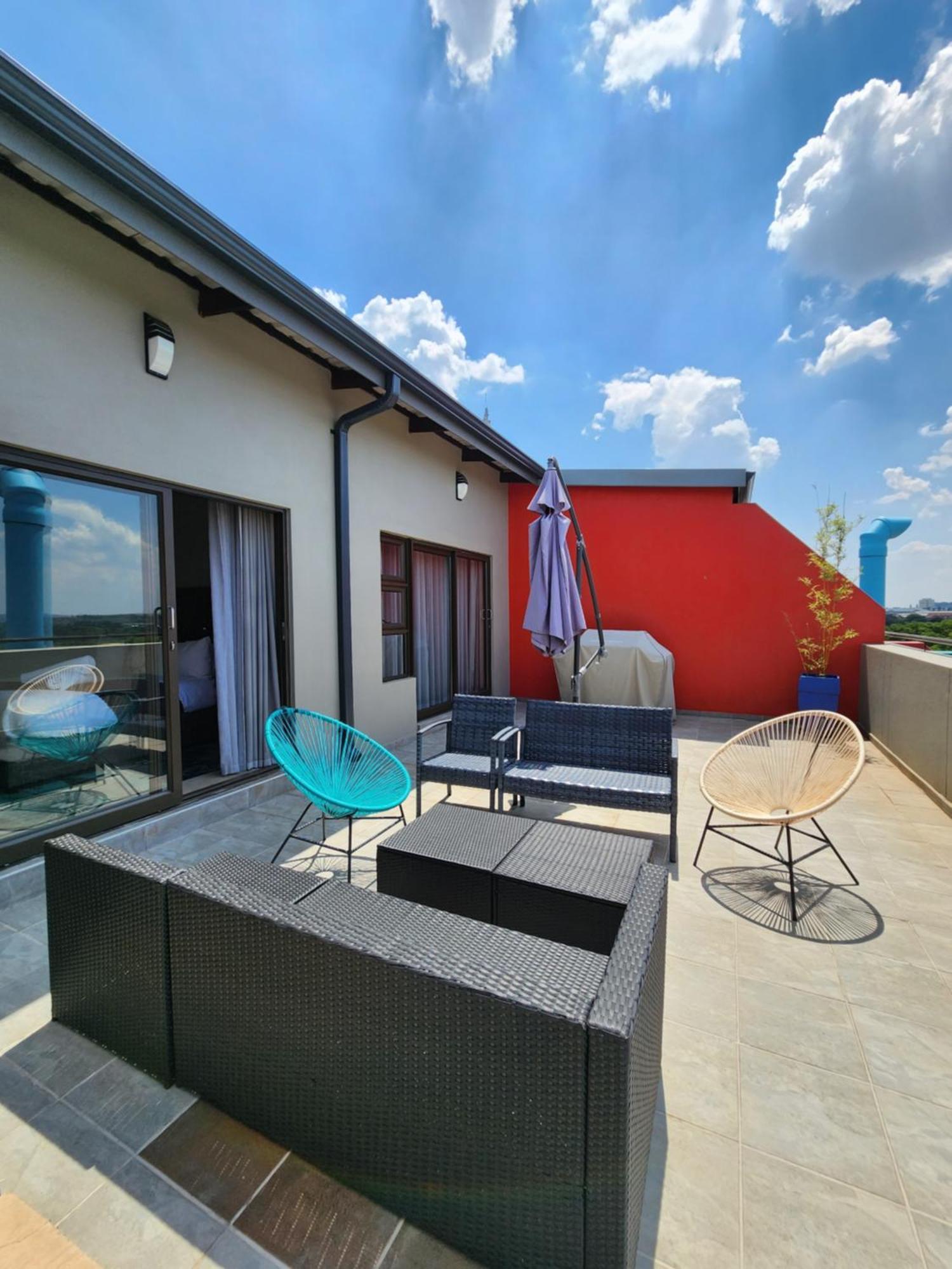 Next To Apartment Hotel Pretoria Exterior photo